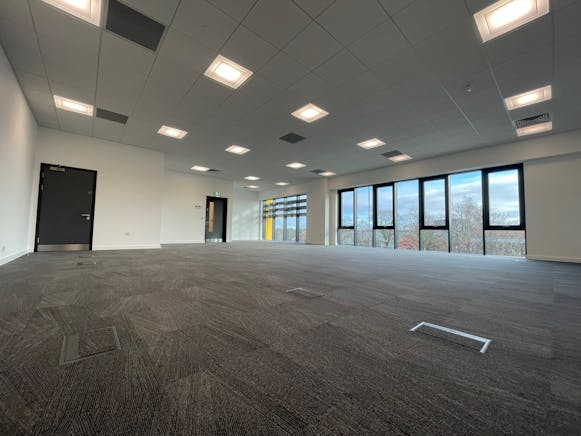 INTER, Tewin Road, Welwyn Garden City, Hertfordshire, Warehouse & Industrial To Let - IMG_2416.jpeg