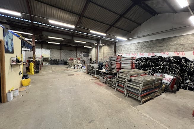 Unit B3 Hallen Industrial Estate, Severn Road, Bristol, Industrial To Let - IMG_9987.jpg Unit B3 Hallen Industrial Estate, Severn Road, Bristol, Industrial To Let - IMG_9987.jpg