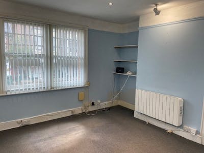 45A High Street, Heathfield, Office To Let - 1.jpg