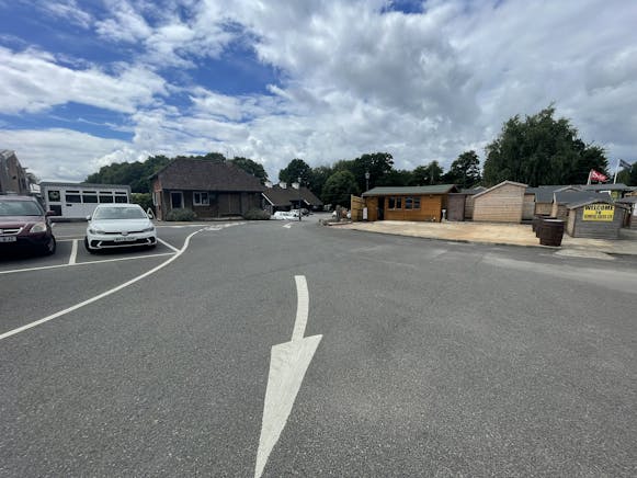 Front Sales Unit, Blackbrooks, Battle, Retail To Let - IMG_2527.JPEG