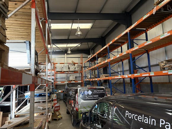 5 Abbey Point, Waltham Abbey, Industrial To Let - IMG_0212.jpg