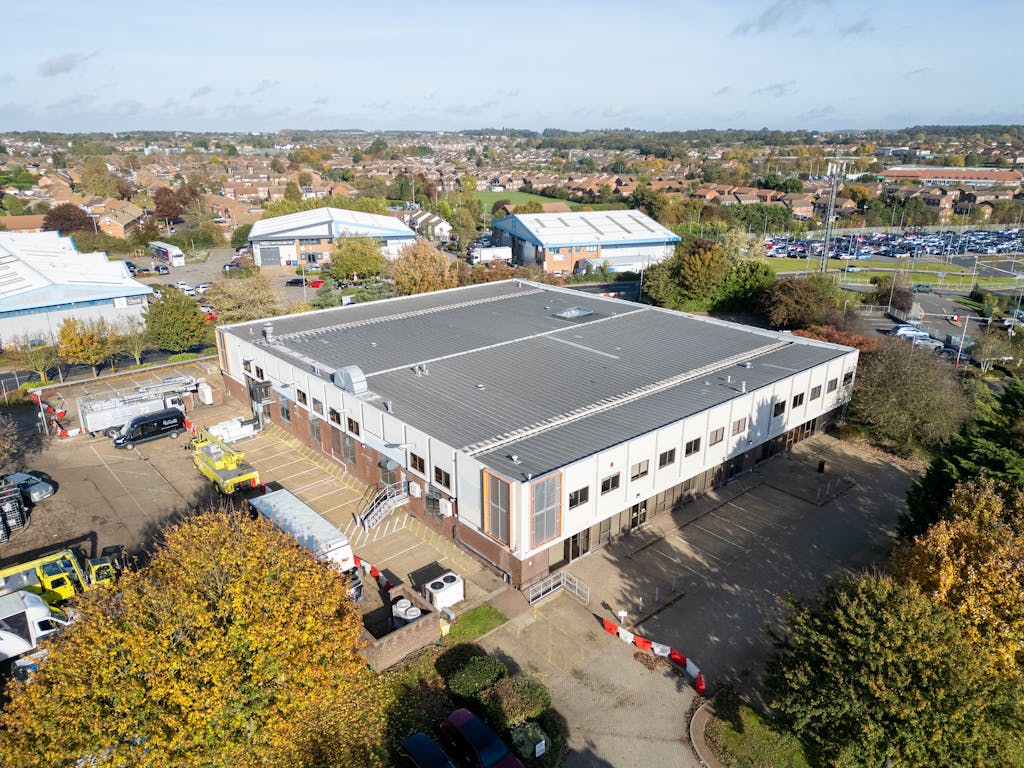 Unit 4 Airport Exec Park75