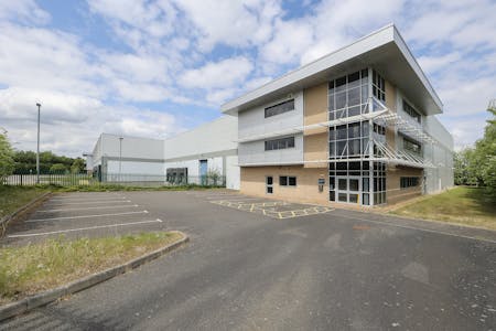 Skyline 120 Business Park, Unit 10a/10b Avenue West, Braintree, Distribution Warehouse / Industrial / Industrial (Multi Let Scheme) / Warehouse / Industrial / Warehouse To Let - Ground3.jpg