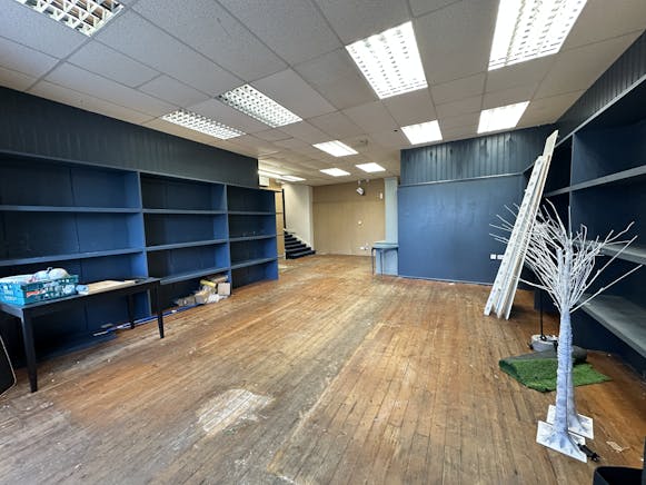 4 James Square, Crieff, Offices / Retail To Let - IMG_9118.JPG