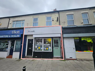 414 Gorton Road, Stockport, Leisure / Office / Retail To Let - 414 Gorton Road - shop front.jpeg
