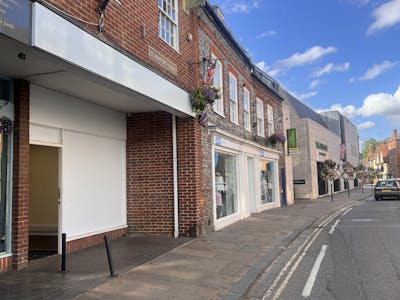 5 St. Martins Street, Wallingford, Class E Retail / Leisure / Retail / High Street Retail / Retail - In Town Lease Assignment - IMG_8354.JPG