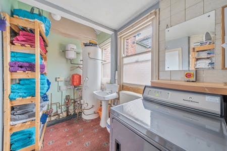 Hillcrest, Llangollen, Hotel/guest house For Sale - 1613602501668ed45d34fdf216.jpg