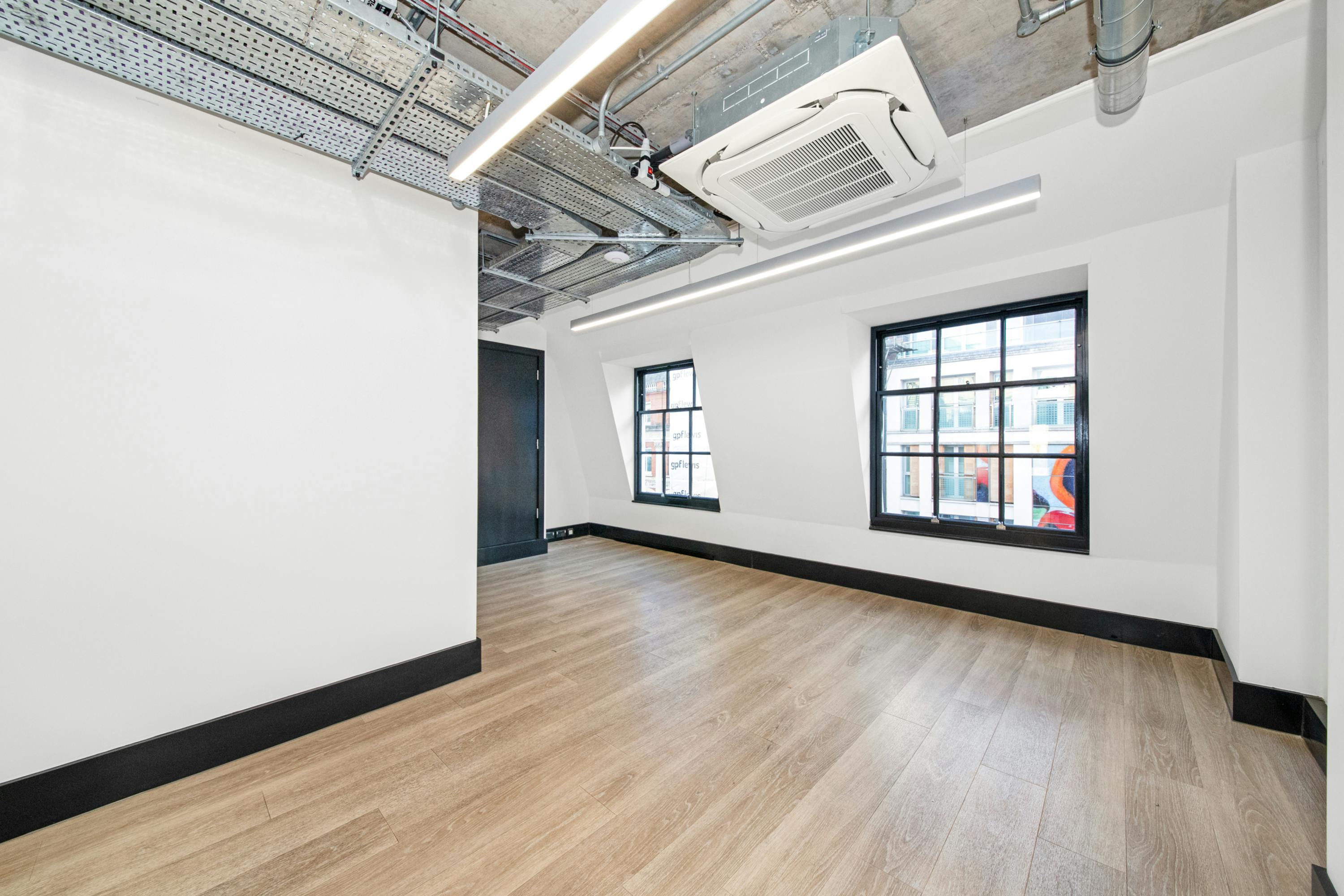 4th Floor, 6 Princes Street, London, Office To Let - IMG_1396.jpg