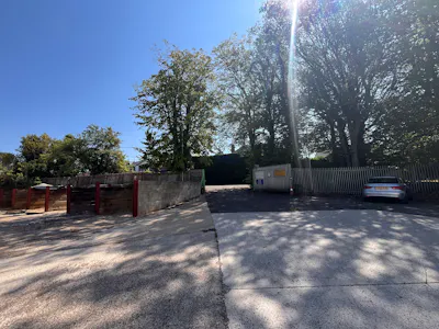14 Picts Lane, Princes Risborough, Industrial / Trade Counter / Warehouse To Let - 20260708_094250819_iOS.jpg