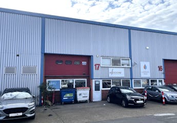 Unit 17, Surbiton, Warehouse & Industrial For Sale - IMG_2658.jpg