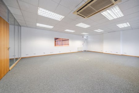 Unit 4 58-60 Minerva Road, Park Royal, Industrial To Let - 67a0e330a19901236488 6.jpg