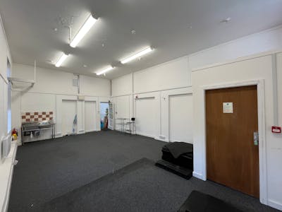 2 Brook St, Macclesfield, Leisure / Office To Let - IMG_1651.jpg