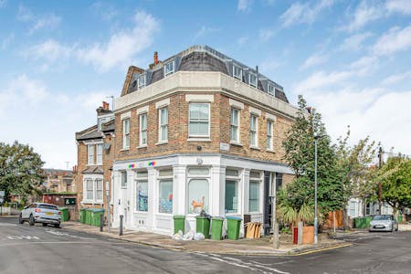 Frobisher Street, London, Residential Flat To Let - External Shot