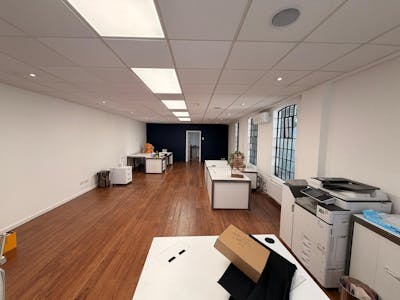 11 Ashleigh Drive, Leigh-On-Sea, Office To Let - WhatsApp Image 2026-04-28 at 13.54.03 (1).jpeg