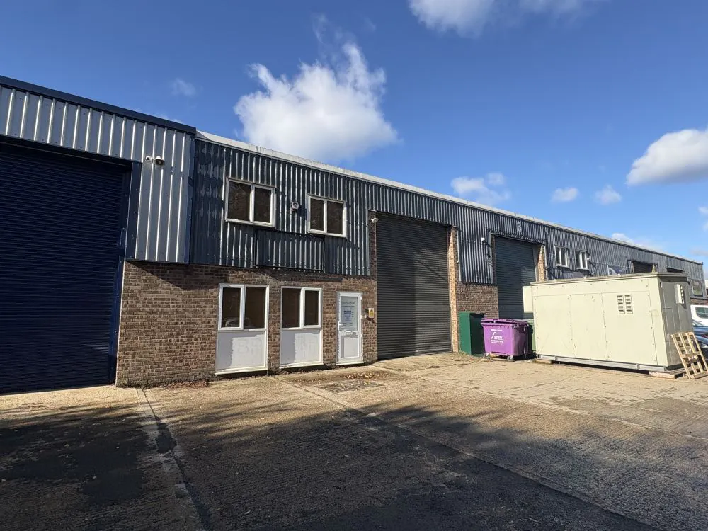 4 Thorpe Close, Banbury, Industrial To Let - IMG_4074.jpg