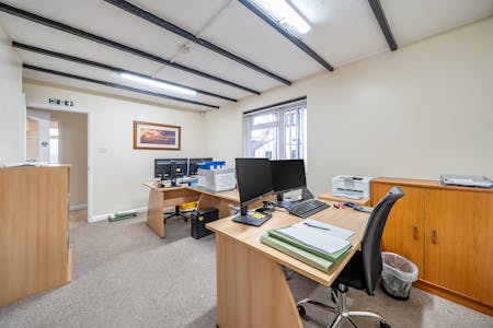 90 High Street, Sandhurst, Investment / Office / Retail For Sale - 13821839693067883d162.jpg