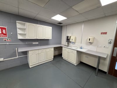 Unit 32, Aberaman Park Industrial Estate, Aberdare, Industrial To Let - IMG_1779.jpg