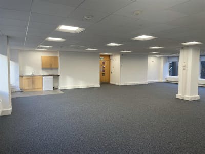 Various Units, Grosvenor House, Redditch, Office To Let - 2 Grosvenor House4.jpg