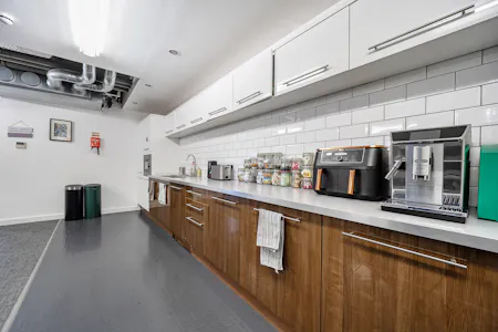 Unit 11 Angel Wharf, London, Office To Let / For Sale - 1525663 (24).jpg