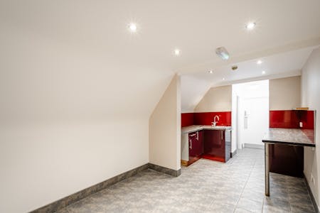 Unit 2 - The Arches, 120 Leman Street, London, Industrial To Let - The Arches 120  Low Res 19.jpg