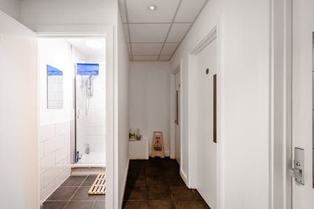 Bankstock Building, 42-44 De Beauvoir Crescent, London, Leisure / Office To Let / For Sale - De Beauvoir Cres 42 2F  13.jpg