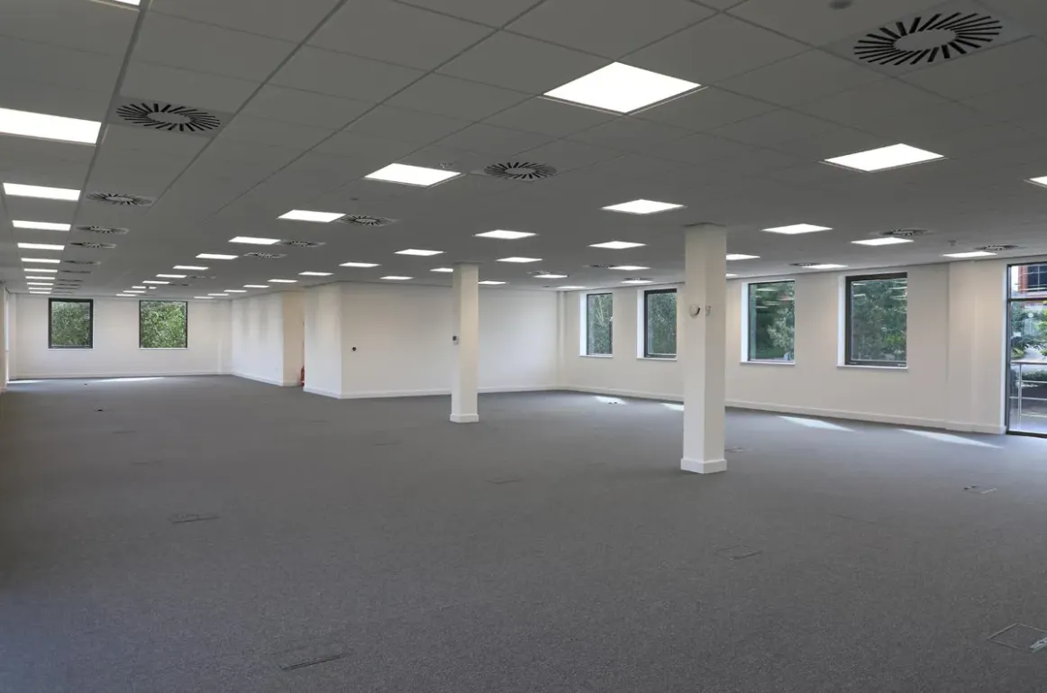 1 Sterling Court, Leeds, West Yorkshire, WF3 1EL