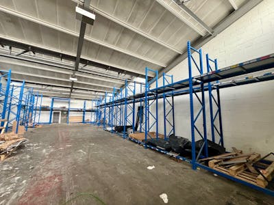 Unit 16B, Springvale Industrial Estate, Cwmbran, Industrial To Let - IMG_6993.jpg