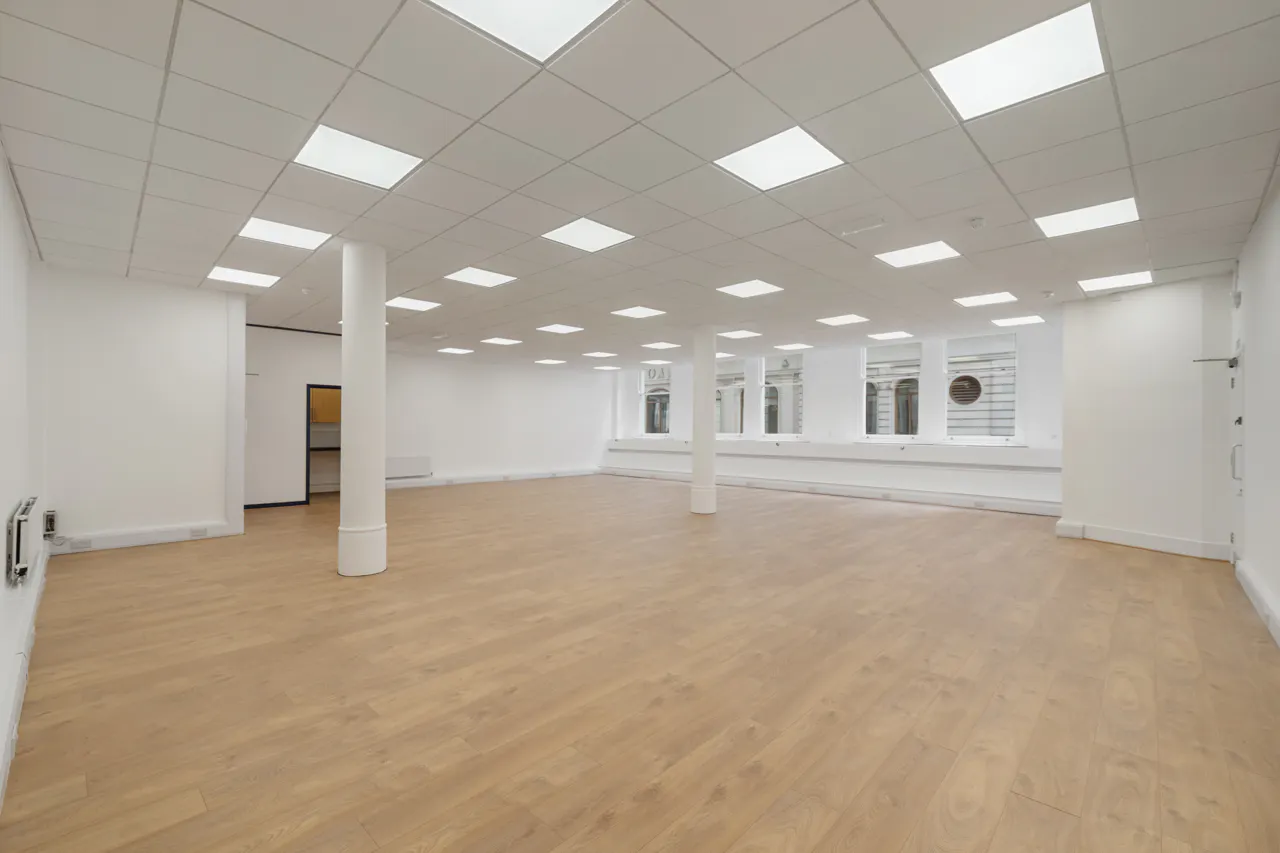 Peek House, 20 Eastcheap, London, Offices To Let - com398-20233.jpg