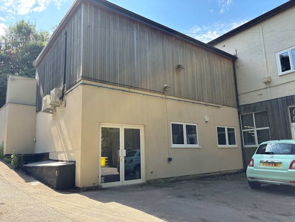 Tradeplas Offices, Ecohaus Building, Bath Road, Stroud To Let - Ext 1.jpg