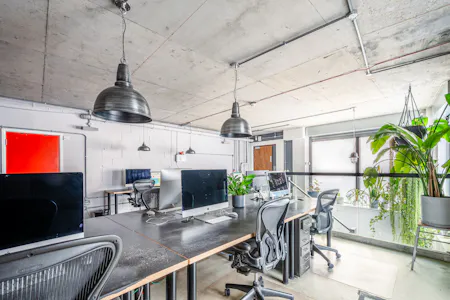 Ground & Lower Ground Floor, 32 Gransden Avenue, London, Office To Let - Gransden Ave 32  18.jpg