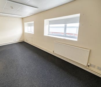 Unit 7D, Leamington Spa, Industrial/Logistics To Let / For Sale - Refined Interior 6.jpg