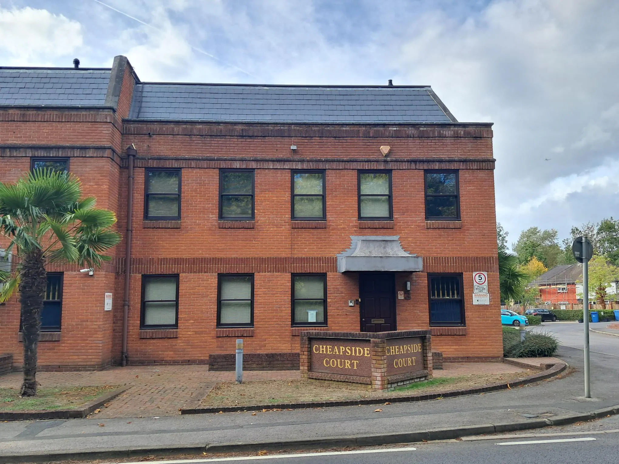 Unit 3, Cheapside Court, Ascot, Offices To Let - 1000002369.jpg