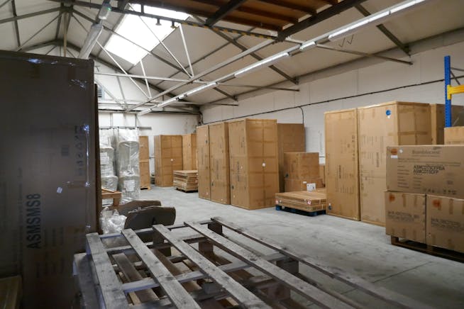 Unit 47 Hillgrove Business Park, Nazeing, Industrial To Let - P1050141.JPG