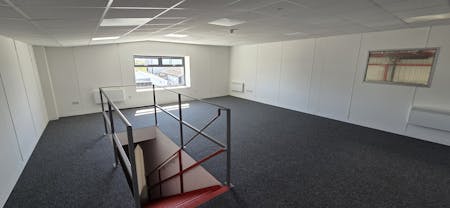 Unit 43, Pevensey, Industrial/Logistics / Office / Open Storage / Trade Counter / Warehouse To Let - 20260424_143725.jpg