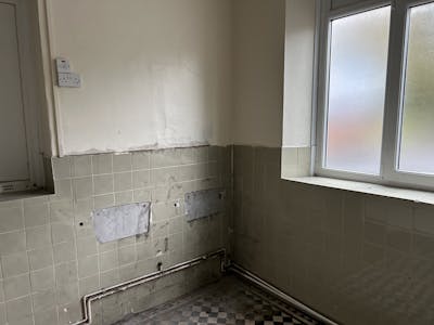 Weighbridge House, Kemys Way, Swansea, Office To Let - IMG_0898.jpg