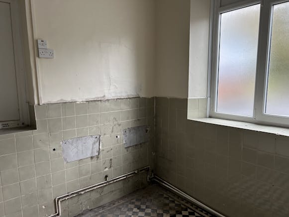 Weighbridge House, Kemys Way, Swansea, Offices To Let - IMG_0898.jpg