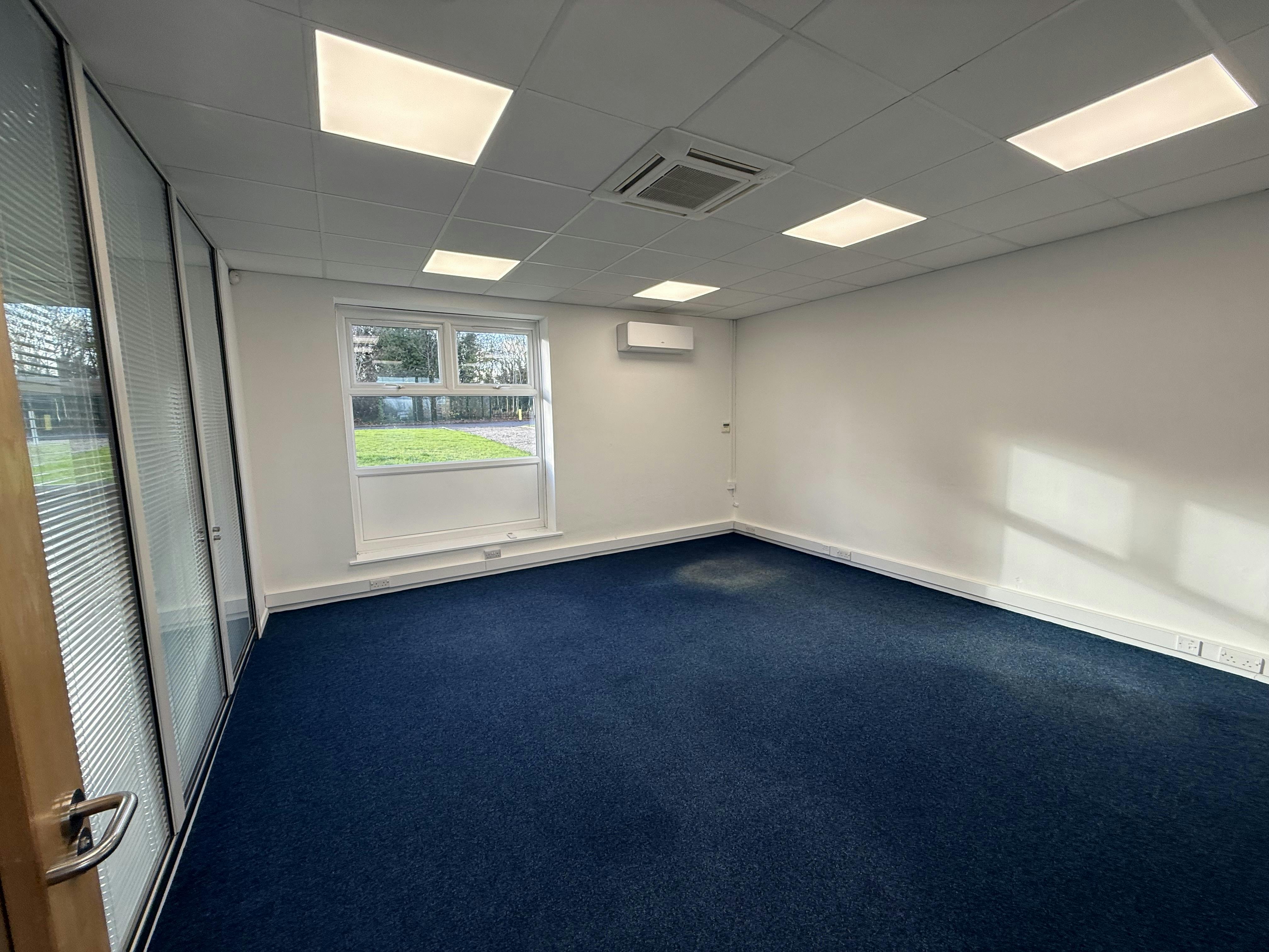 Unit B, Oaklea House, Limesquare Business Park, Peterborough, Offices / Industrial To Let - Office 2.jpeg