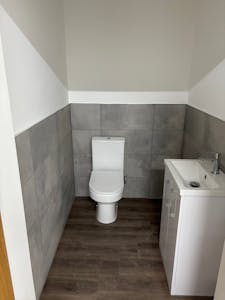 7a & 7b West Mews, London, Industrial/Logistics To Let - 5.jpg