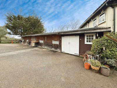 The Barns, Old Hall Farm, Main Road Rettendon Common, Chelmsford, Office / Retail To Let - Stable Offices