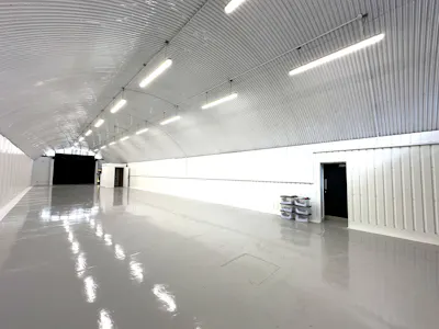 Arch 171-172 Sail Street, Waterloo, Waterloo, Industrial / Office To Let - 20260609_130800906_iOS.jpg