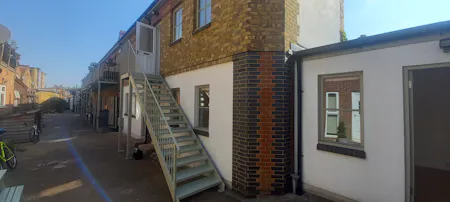 Sheen Stables Rear Of 119, London, Office To Let - 20260709_092820.jpg