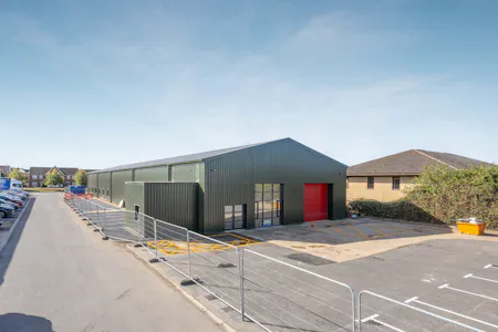 4 Jefferson Way, Thame, Industrial / Leisure / Other / Retail To Let - 4 JEFFERSON WAY FRONT.jpg