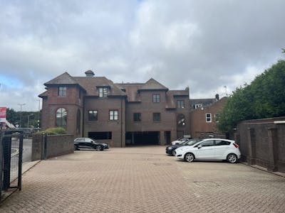 2nd Floor Office Suite, 5 Chalfont Court, Amersham, Office To Let - IMG_0583.JPEG