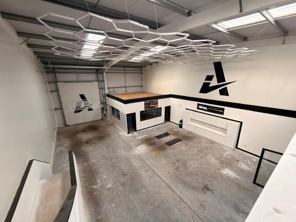 Unit 15b, Roscommon Way, Canvey Island, Industrial To Let - WhatsApp Image 2026-03-18 at 11.46.13 AM (4).jpeg