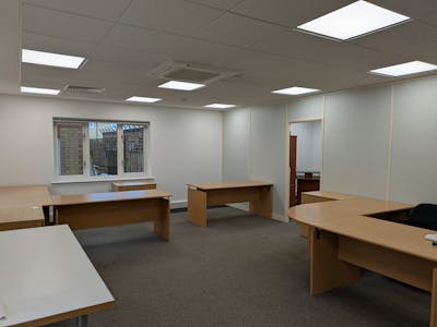 5 Faraday Road, Guildford, Office To Let - PXL_20260129_100930637.jpg