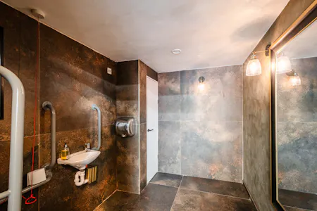 Unit 3.02 Royal Wharf - 8 Royal Crest Avenue, London, Retail For Sale - Royal Wharf 3.02 - Low Res 5.jpg