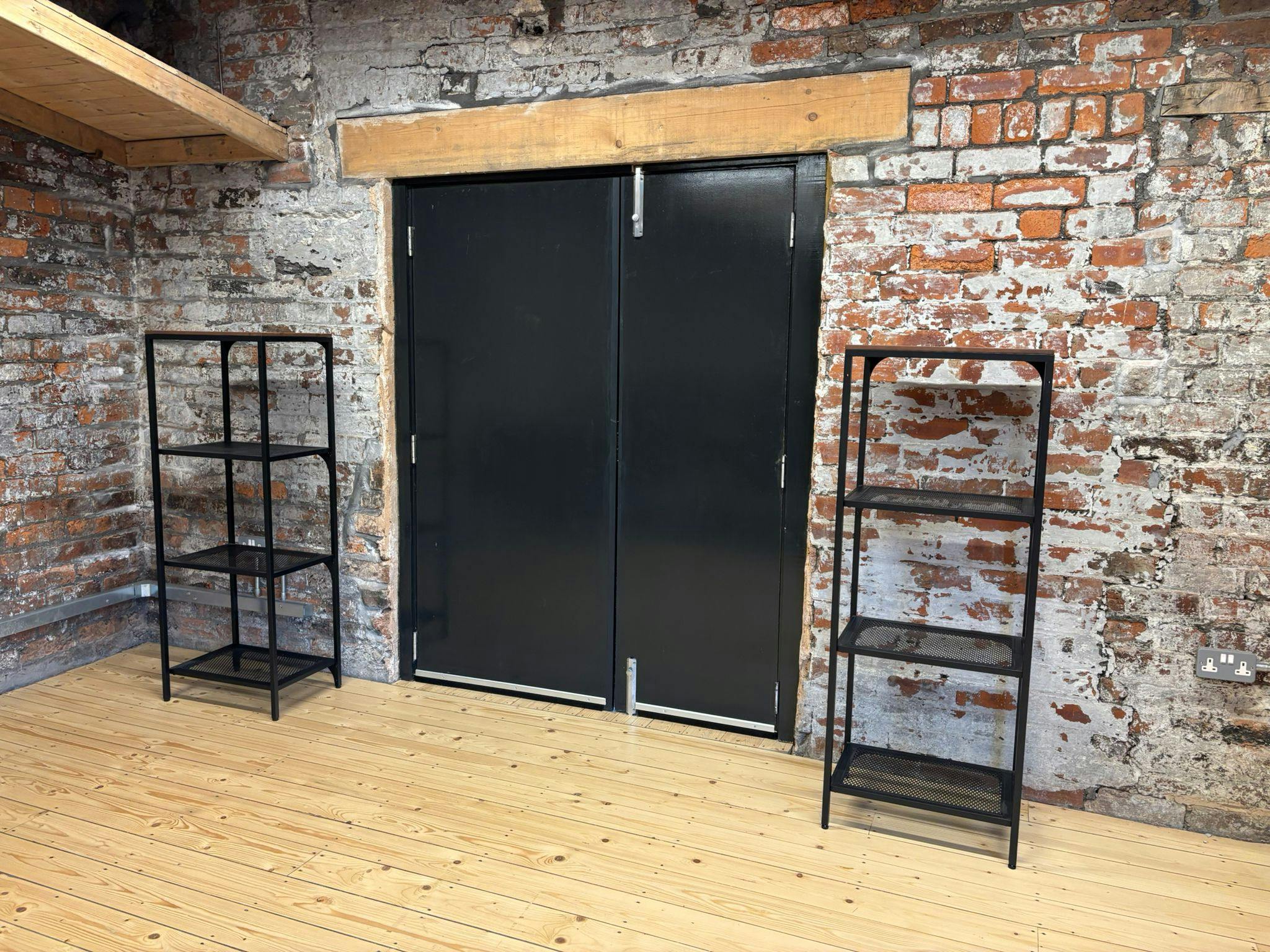 Leah's Yard, Office F15, Sheffield, Offices To Let - WhatsApp Image 2026-05-07 at 14.37.27.jpeg