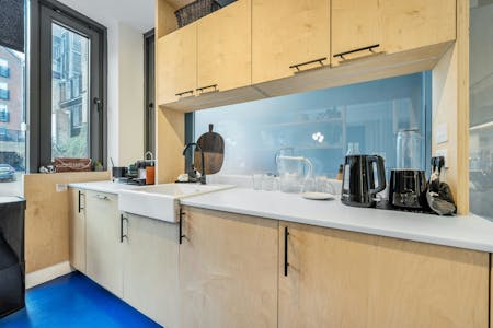 1 Baltic Place Unit 2, London To Let - cfc9e78a83cbf4048d5f3cae5c81ed38-13572641568dfec2638607.jpg