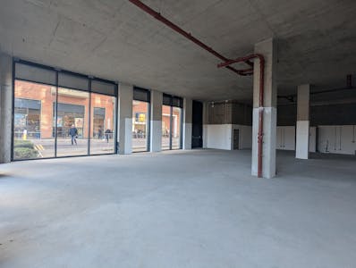 Retail Units at South Oxhey Central Development, 34 Prestwick Road, Watford, Retail To Let - PXL_20260326_123236645.jpg