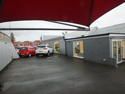 Dover Garage, Ash, D2 (Assembly and Leisure) / Development / Industrial / Investment / Leisure / Light Industrial / Trade Counter For Sale - DSCF2228.JPG